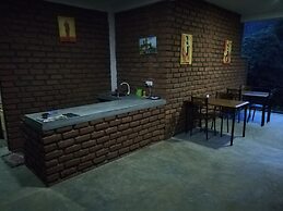 Ayubo Ella - Bed & Breakfast