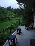 Ayubo Ella - Bed & Breakfast