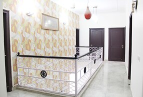 OYO 3251 Royal Inn