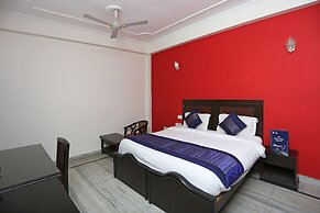 OYO 3251 Royal Inn