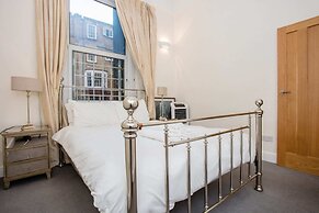 Cozy 1 Bedroom Apartment near Harrods, Knightsbridge