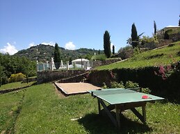B&B With Charm - Quiet With Kitchen & sw Pool