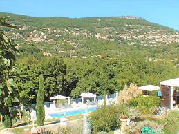 B&B With Charm - Quiet With Kitchen & sw Pool