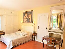 B&B With Charm - Quiet With Kitchen & sw Pool
