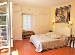 B&B With Charm - Quiet With Kitchen & sw Pool