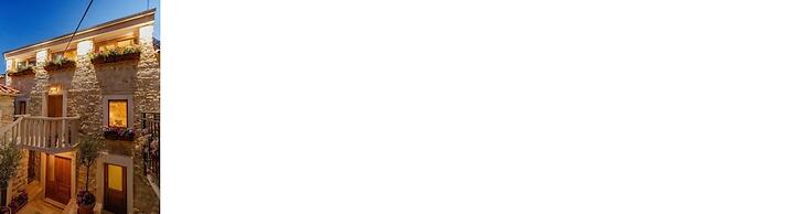 Stone House Luxury Rooms