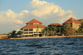 Malaika Beach Resort