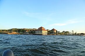 Malaika Beach Resort