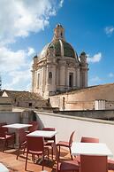 ZIBIBBO SUITES & ROOMS - Aparthotel in Centro Storico a Trapani