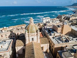 ZIBIBBO SUITES & ROOMS - Aparthotel in Centro Storico a Trapani