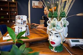 ZIBIBBO SUITES & ROOMS - Aparthotel in Centro Storico a Trapani