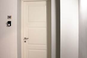 ZIBIBBO SUITES & ROOMS - Aparthotel in Centro Storico a Trapani