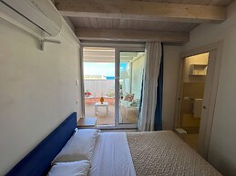 ZIBIBBO SUITES & ROOMS - Aparthotel in Centro Storico a Trapani