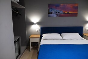 ZIBIBBO SUITES & ROOMS - Aparthotel in Centro Storico a Trapani