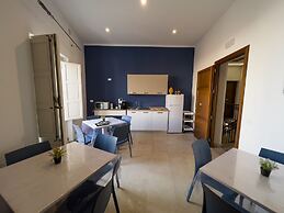 ZIBIBBO SUITES & ROOMS - Aparthotel in Centro Storico a Trapani