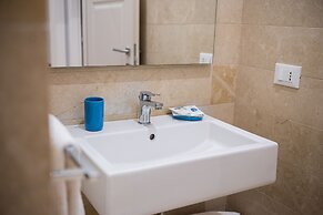 ZIBIBBO SUITES & ROOMS - Aparthotel in Centro Storico a Trapani