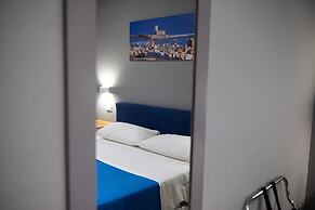 ZIBIBBO SUITES & ROOMS - Aparthotel in Centro Storico a Trapani