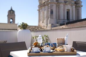 ZIBIBBO SUITES & ROOMS - Aparthotel in Centro Storico a Trapani