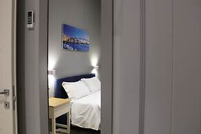 ZIBIBBO SUITES & ROOMS - Aparthotel in Centro Storico a Trapani