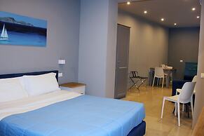 ZIBIBBO SUITES & ROOMS - Aparthotel in Centro Storico a Trapani