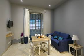 ZIBIBBO SUITES & ROOMS - Aparthotel in Centro Storico a Trapani