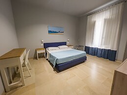 ZIBIBBO SUITES & ROOMS - Aparthotel in Centro Storico a Trapani