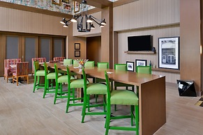 Hampton Inn & Suites St. Paul Oakdale/Woodbury