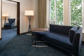 Embassy Suites by Hilton Seattle Downtown Pioneer Square