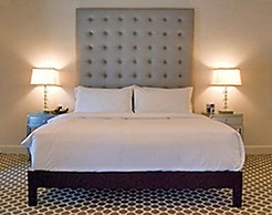 L.A. Sky Boutique Hotel