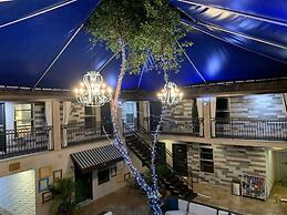 L.A. Sky Boutique Hotel