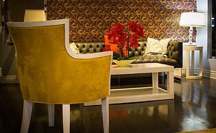 L.A. Sky Boutique Hotel