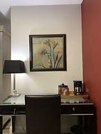 L.A. Sky Boutique Hotel