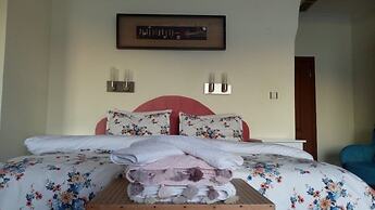 Dolphin Boutique Hotel