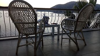 Dolphin Boutique Hotel