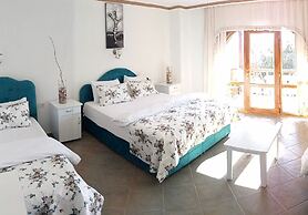 Dolphin Boutique Hotel