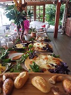 Dolphin Boutique Hotel