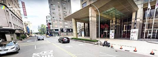 Puyisy Business Hotel