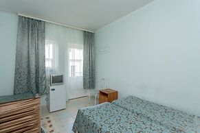 Lelux Hotel