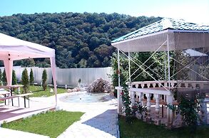 Lelux Hotel