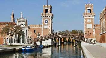 Mario Apartment 2578