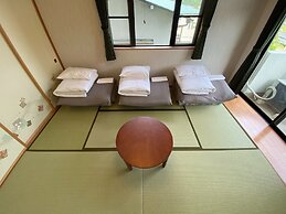 Hakone Guesthouse Gaku - Hostel
