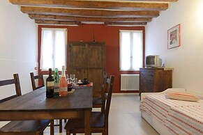 Mario Apartment Biennale