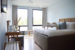 Skotel Amsterdam, Hotelschool The Hague