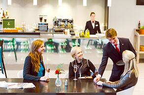 Skotel Amsterdam, Hotelschool The Hague