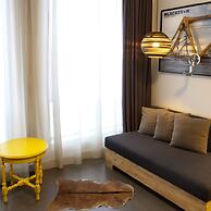 Skotel Amsterdam, Hotelschool The Hague