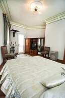 Oceanis Home & Voyages