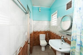 Oceanis Home & Voyages