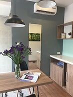 Unique Serviced Apartment