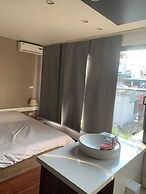 Unique Serviced Apartment