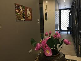 Unique Serviced Apartment